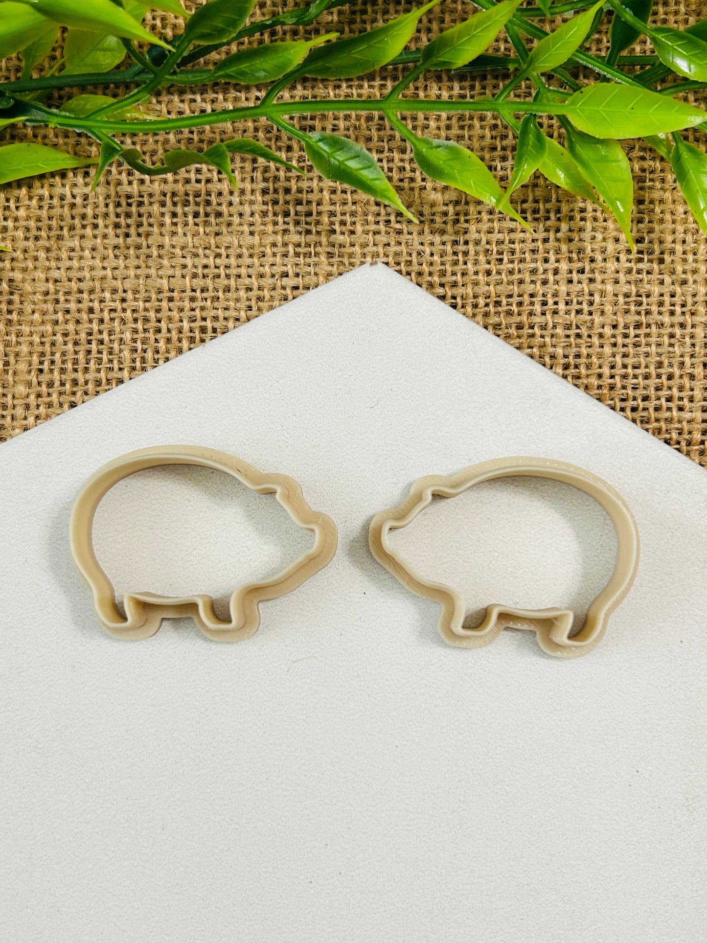 2pc Pig Silhouette Outline Cutter Set Polymer Clay Cutter 6 Sizes You Choose