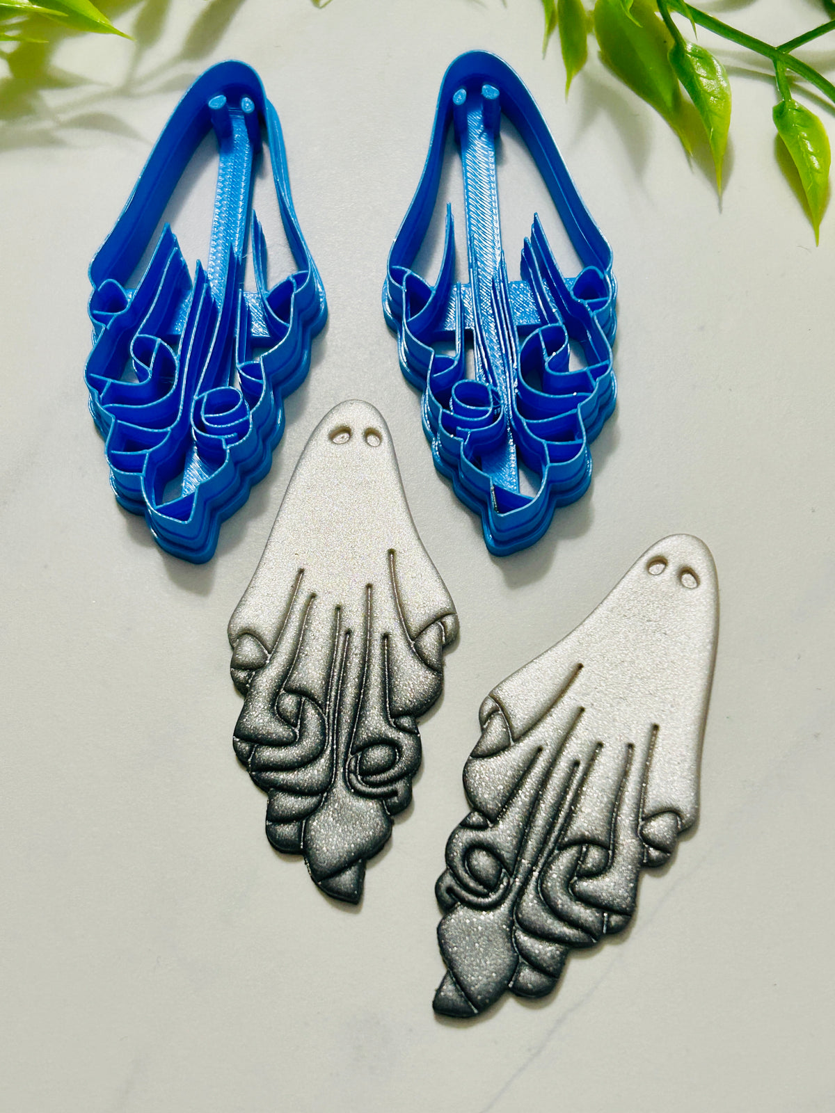 2pc Mirrored Flowy Ghost Imprint Polymer Clay Cutter Set