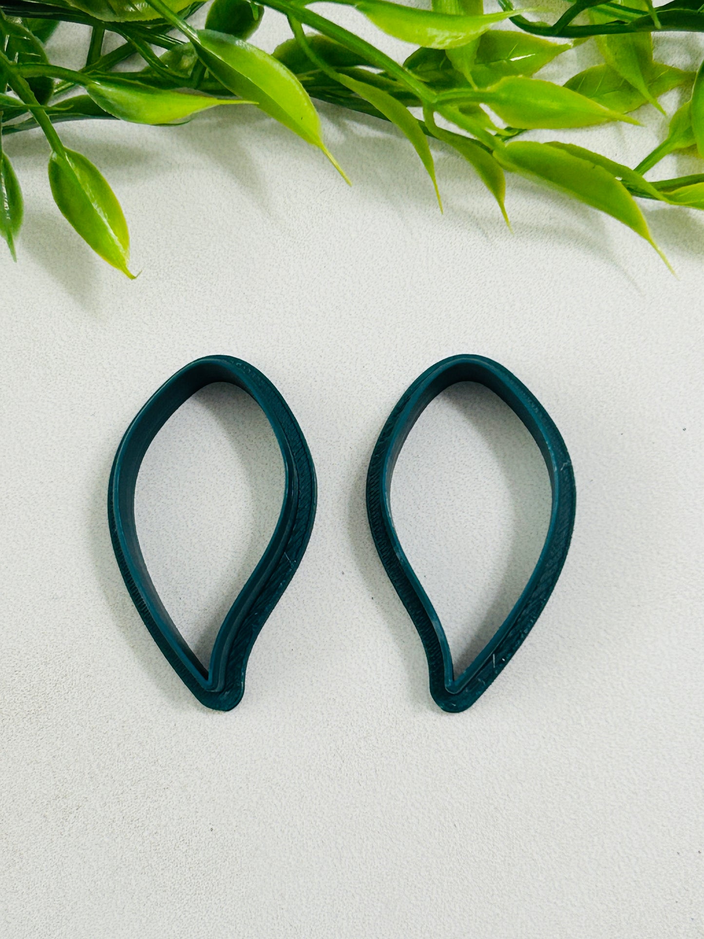 2pc Curved Leaf Outline Cutter Set Polymer Clay Cutter 6 Sizes You Choose