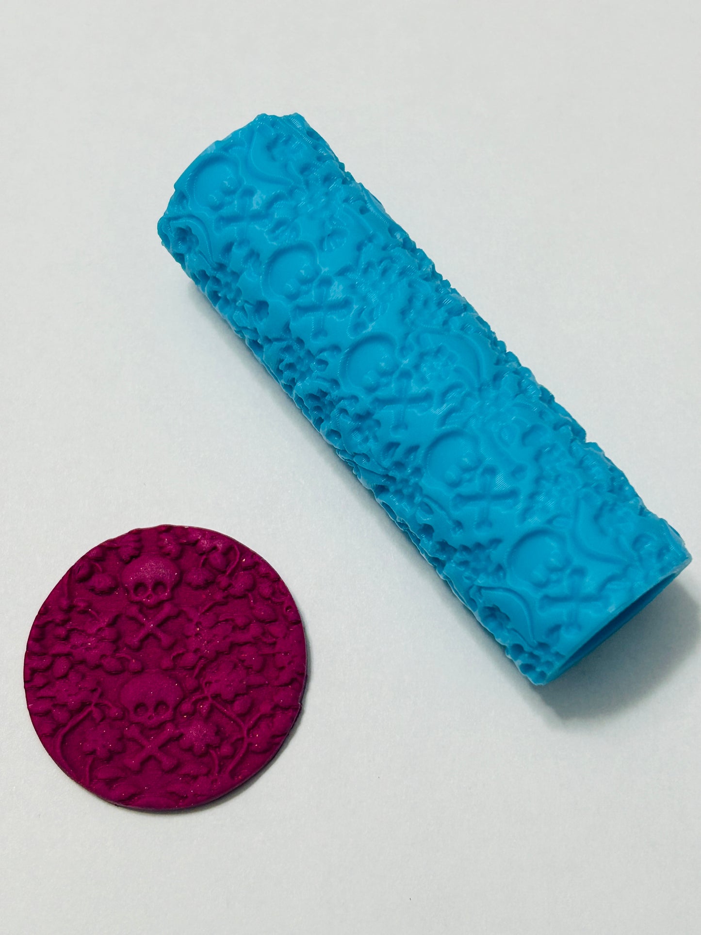 Floral Skull and Crossbones Halloween Pattern Texture Roller For Polymer Clay