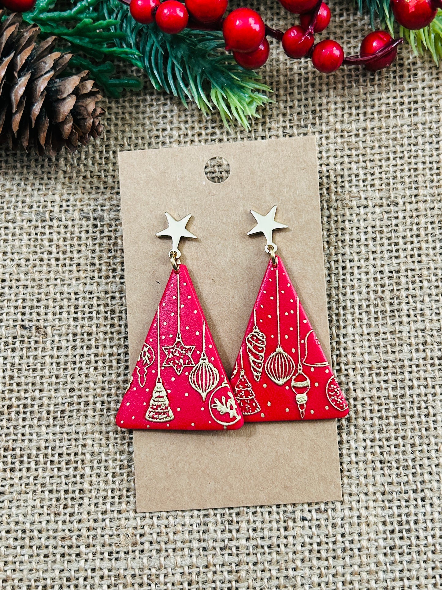 Modern Decorated Christmas Tree With Gold Star Stud Topper Dangle Earrings