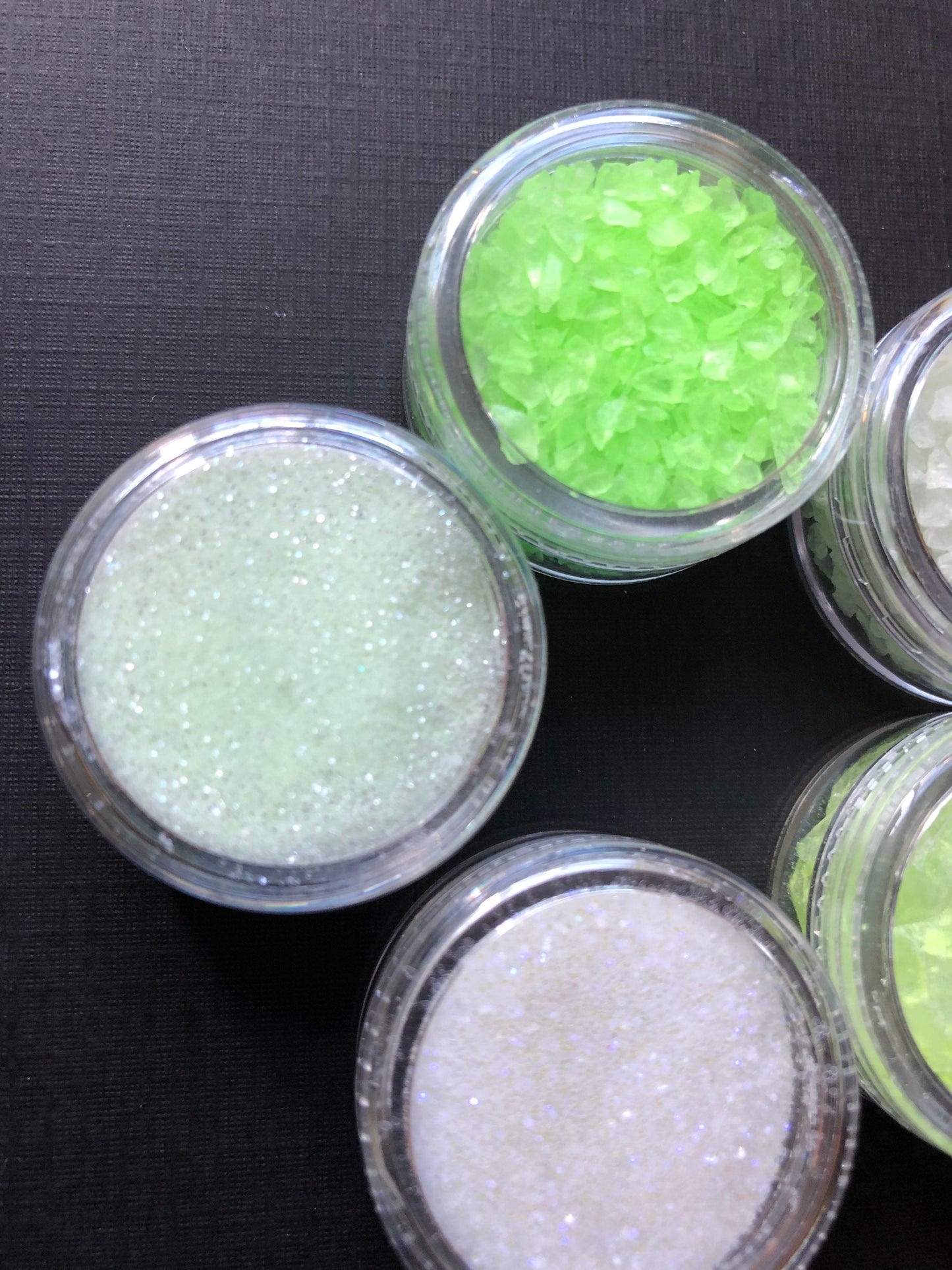 5 Jars Of Assorted Glow In The Dark Luminous Rocks Glitter Dust Phosphorescent Crushed Glass