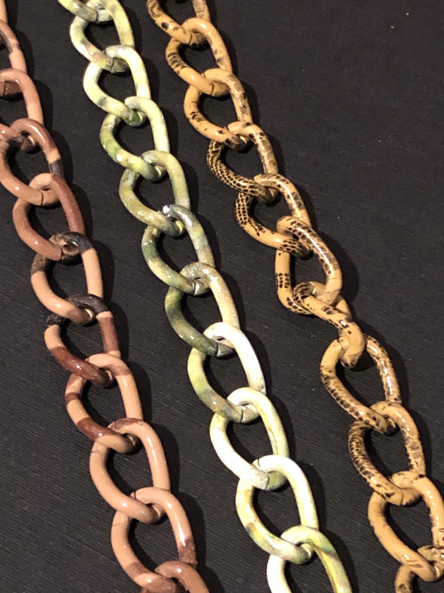 6 Feet 9x15mm Loose Lightweight Metal Link Chain Camouflage Print Assortment