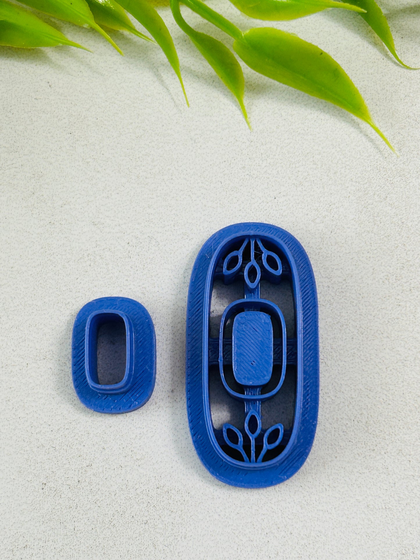 2pc Whimsy Foliage Bezel with Stone Polymer Clay Cutter Set - 7 Styles and 5 Sizes Available
