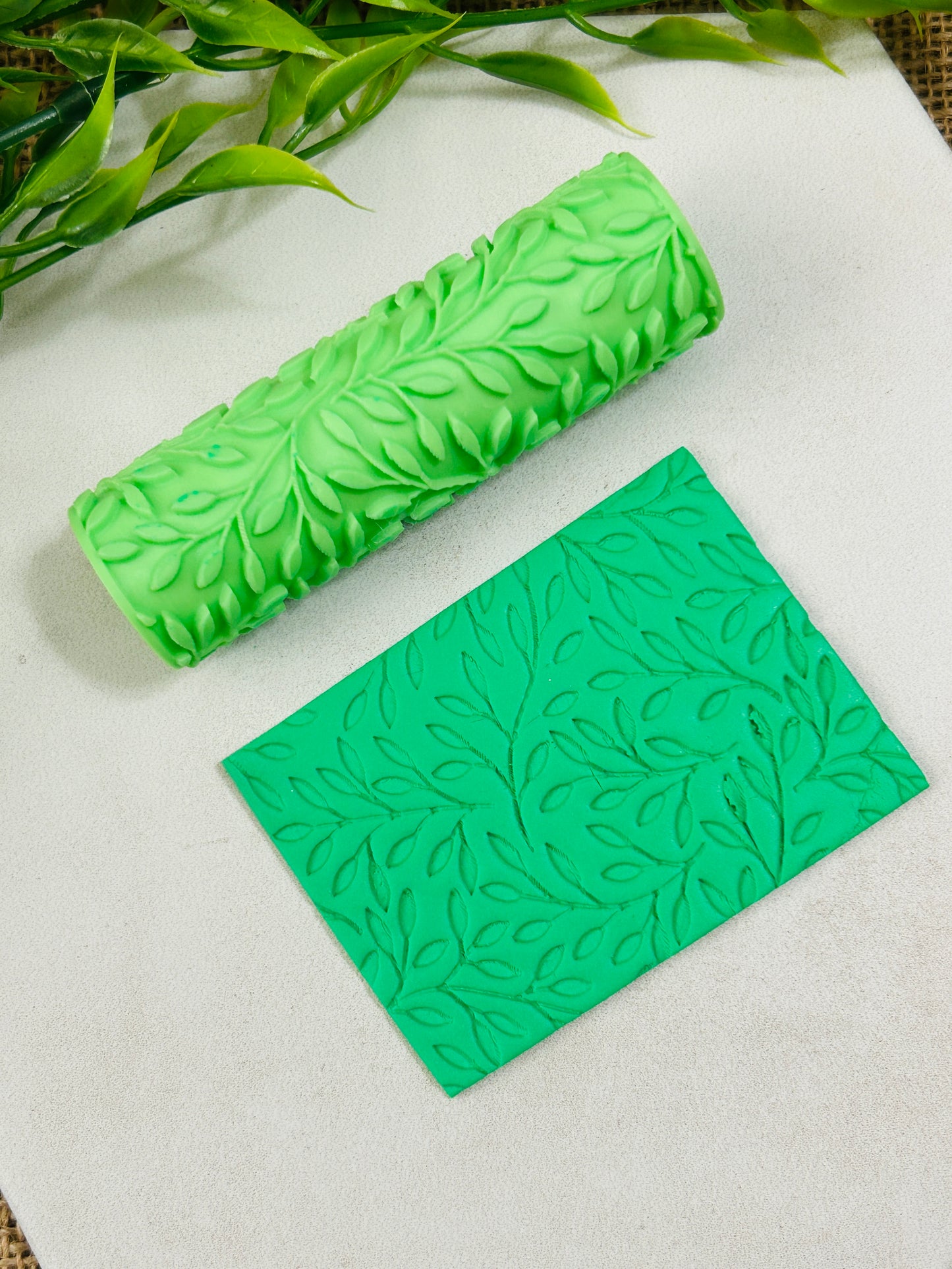 Lovely Leaves Pattern Texture Roller For Polymer Clay