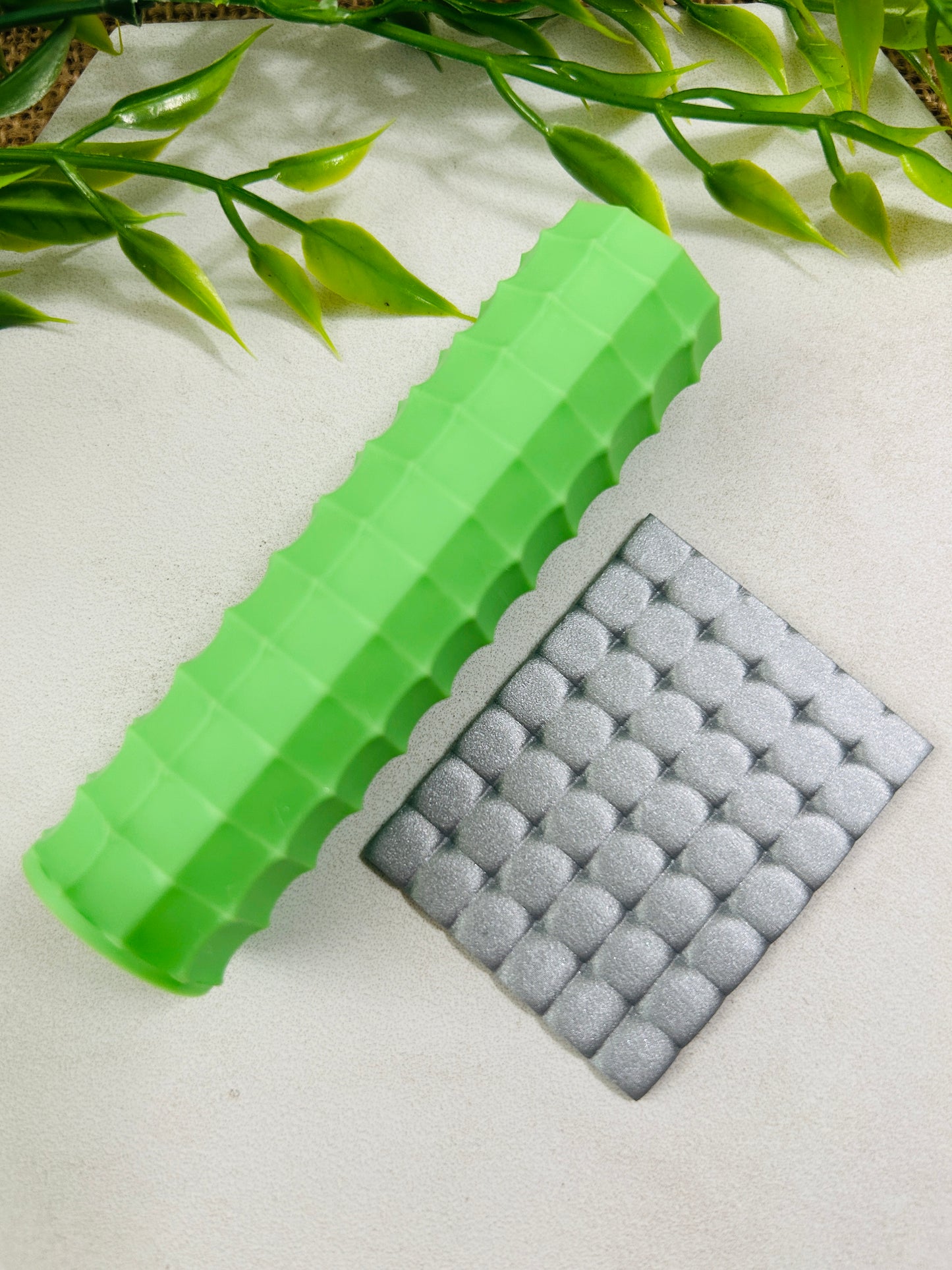 Puffed Quilted Squares Pattern Texture Roller For Polymer Clay