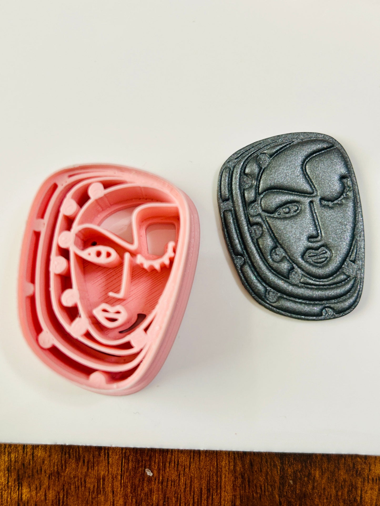 2pc Abstract Artsy Ladies Face Style 2 Imprint Polymer Clay Cutter 6 Sizes YOU CHOOSE