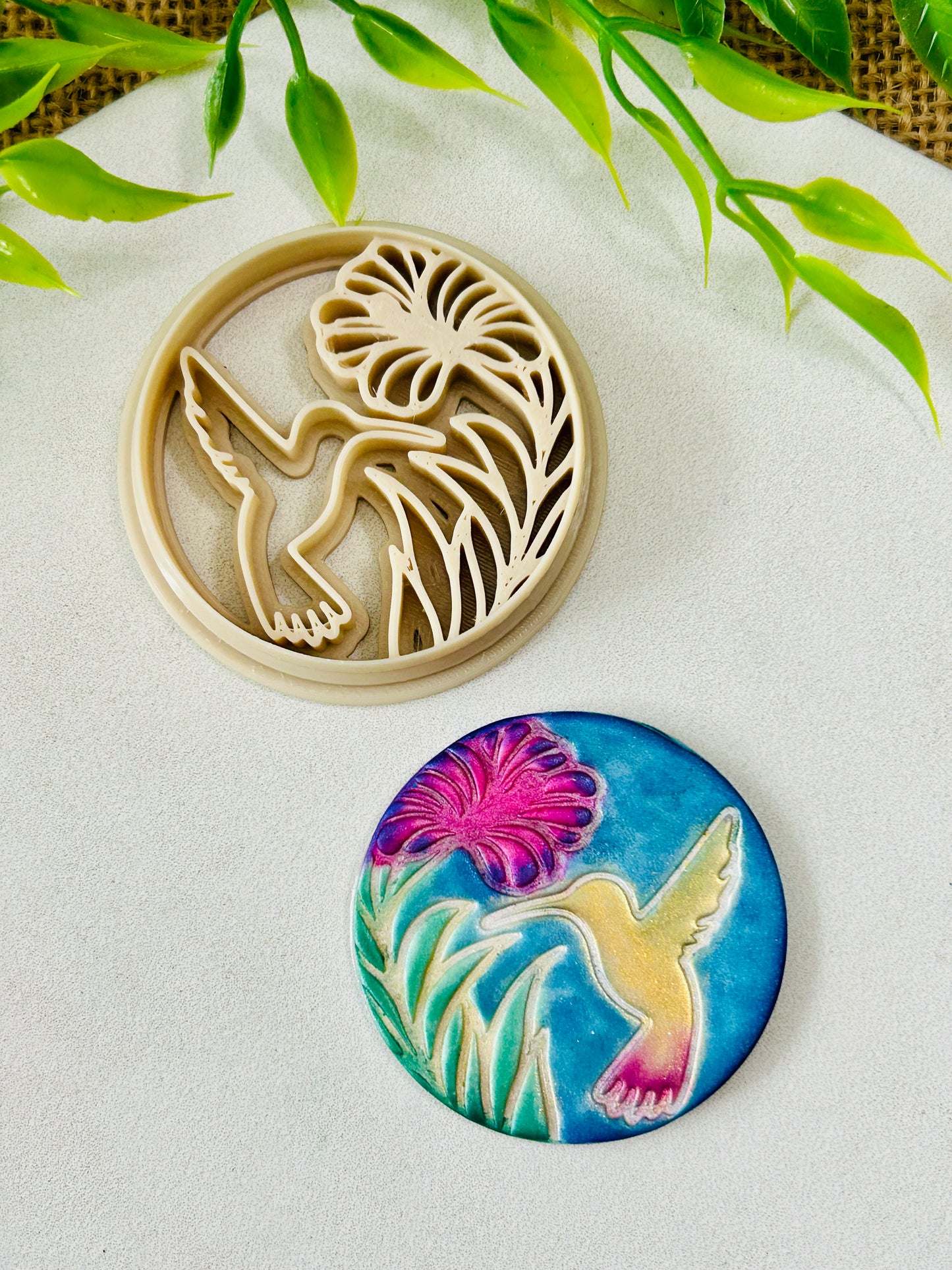 2pc Hummingbird and Flower Round Imprint Polymer Clay Cutter Set