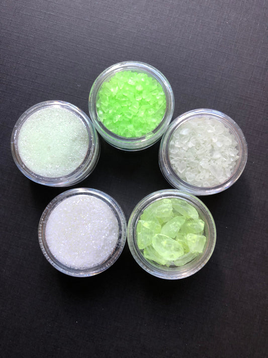 5 Jars Of Assorted Glow In The Dark Luminous Rocks Glitter Dust Phosphorescent Crushed Glass