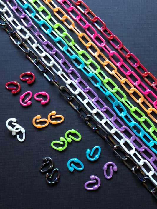 24pc Retro Rainbow Iridescent Plastic Oval Link Chain and Closures Set