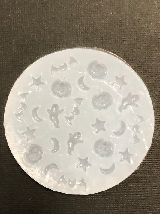 Mini Ghost Star Moon Bat Pumpkin Flexible Silicone Mold For Resin Crafts Or Polymer Clay